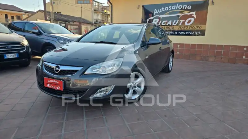 2011 Opel Astra