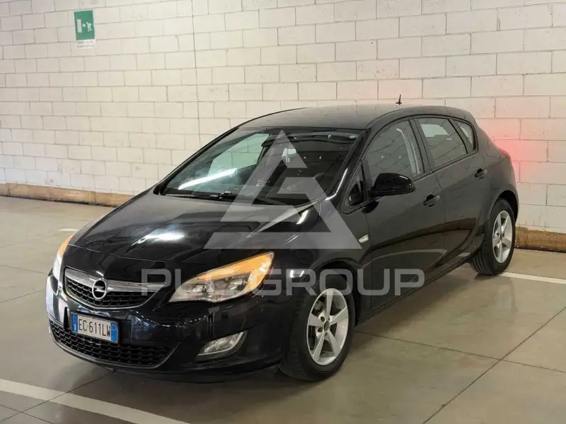 2011 Opel Astra