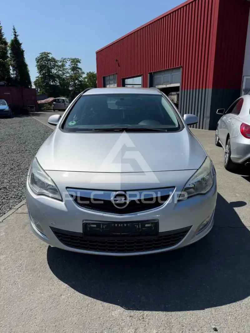 2011 Opel Astra