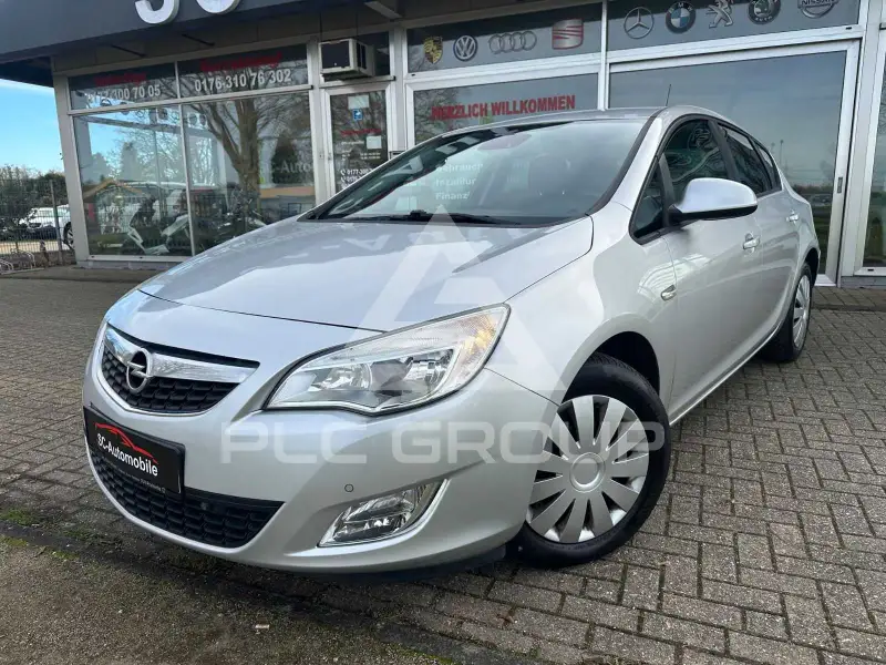 2011 Opel Astra