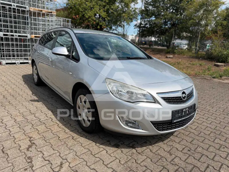 2011 Opel Astra