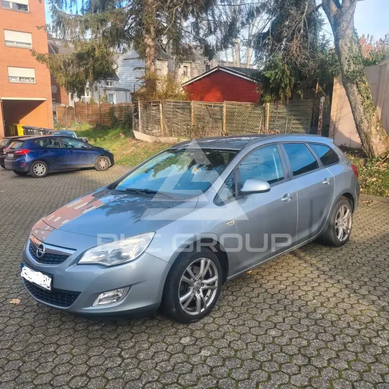 2011 Opel Astra
