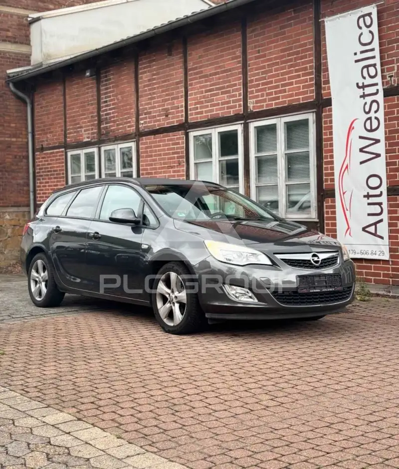 2011 Opel Astra