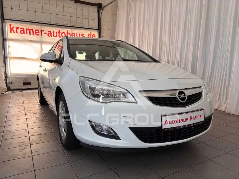 2011 Opel Astra