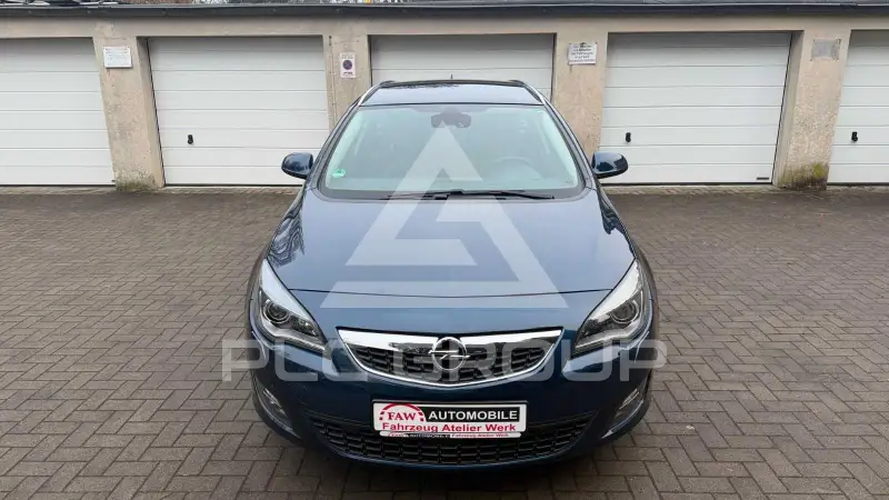 2011 Opel Astra