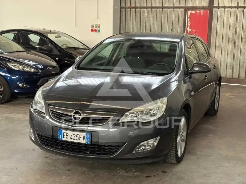 2011 Opel Astra