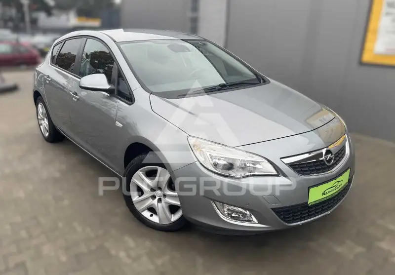 2011 Opel Astra
