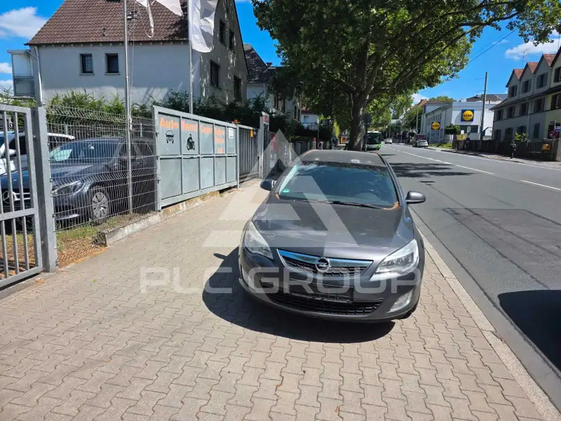 2011 Opel Astra