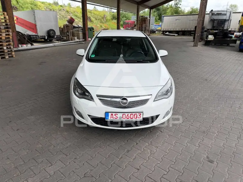 2011 Opel Astra