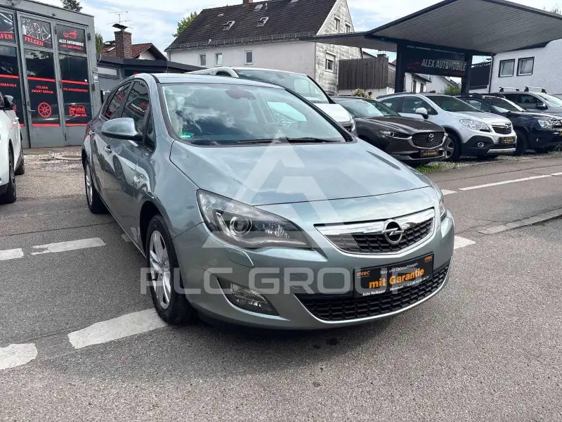 2011 Opel Astra