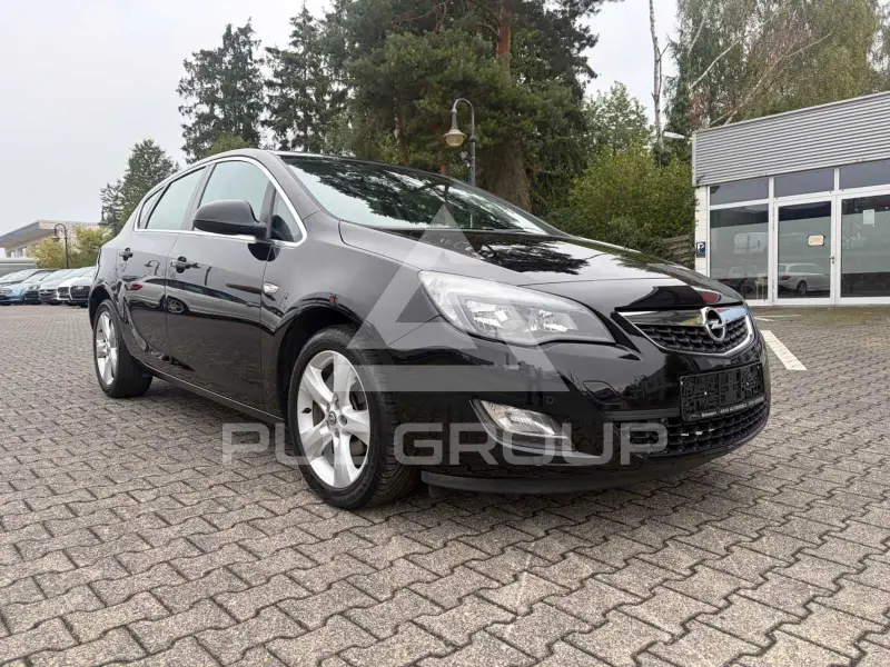 2011 Opel Astra