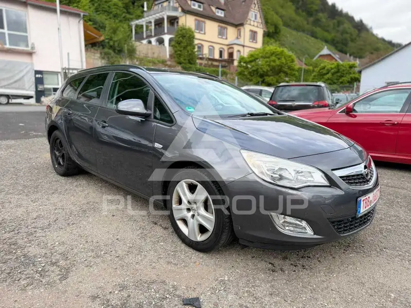 2011 Opel Astra
