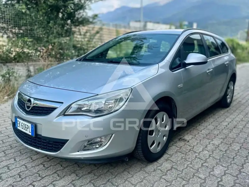 2011 Opel Astra