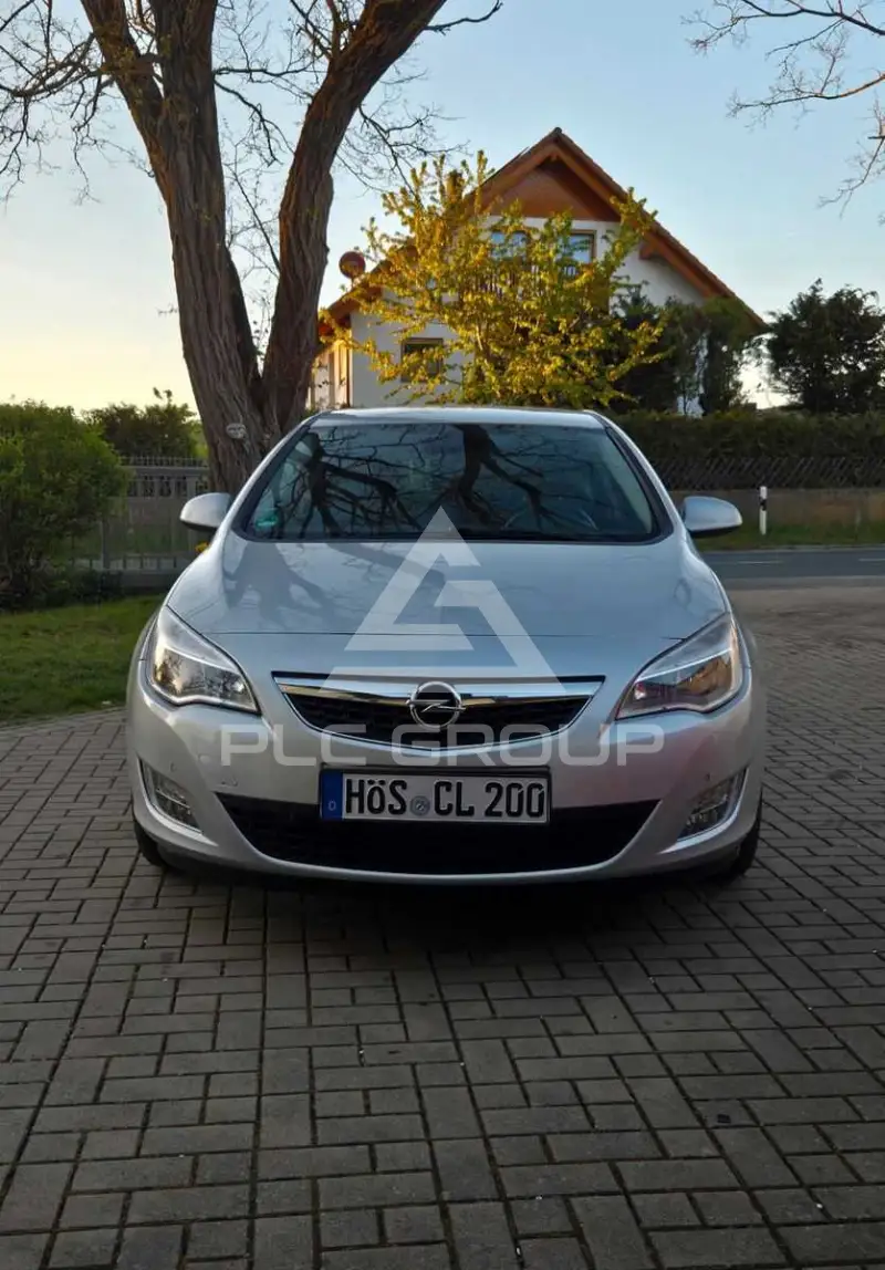 2011 Opel Astra