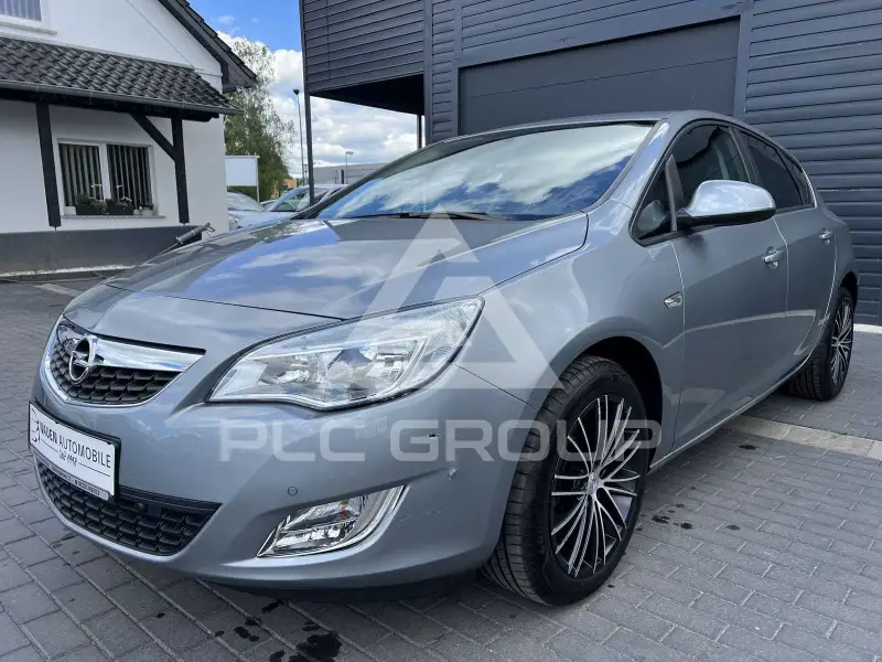 2011 Opel Astra