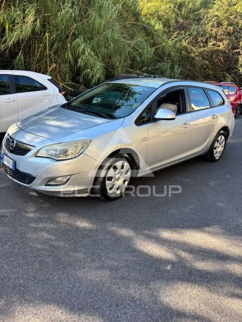 2011 Opel Astra