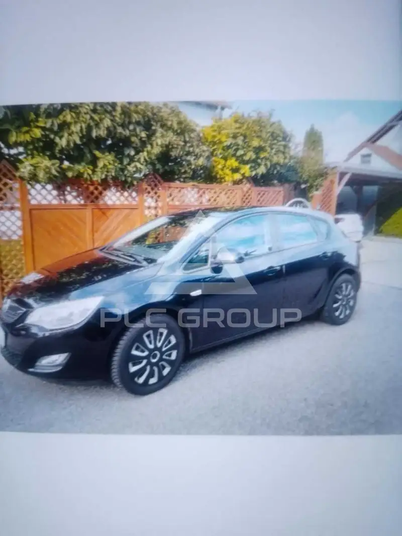 2011 Opel Astra