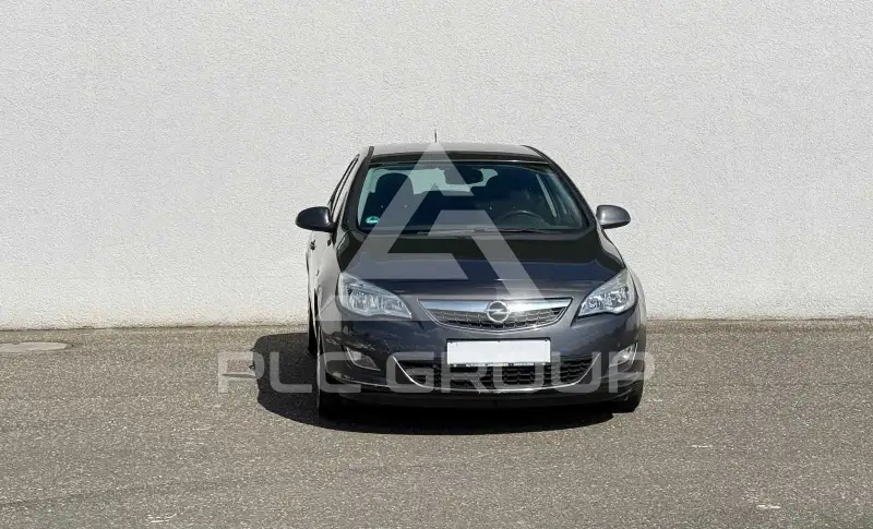 2011 Opel Astra