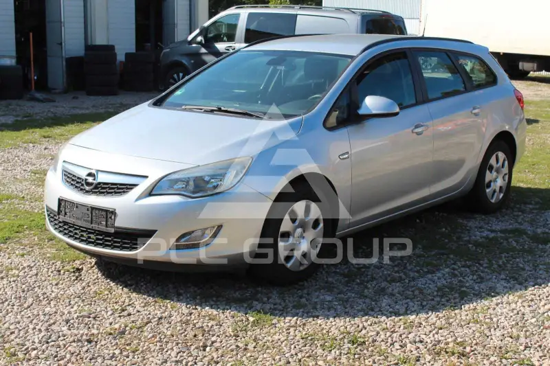 2011 Opel Astra