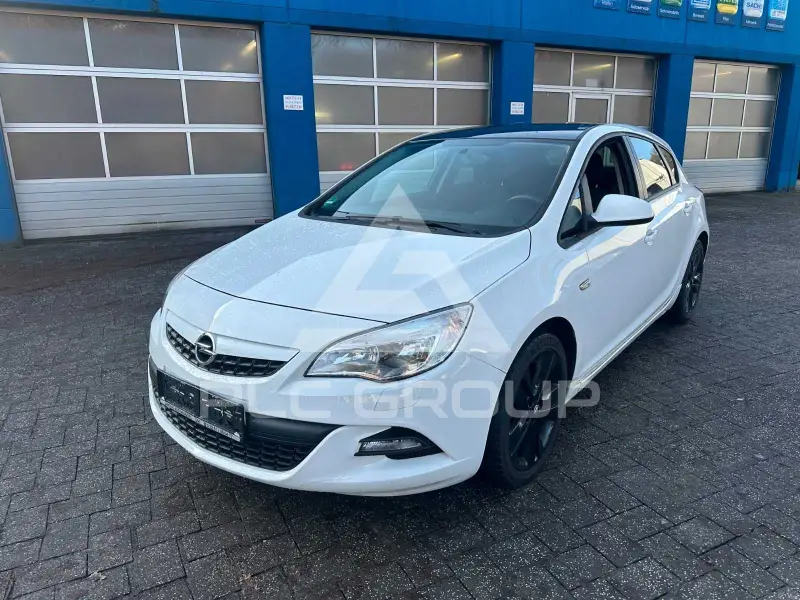 2011 Opel Astra