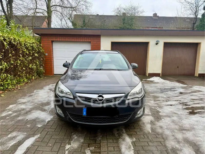 2011 Opel Astra