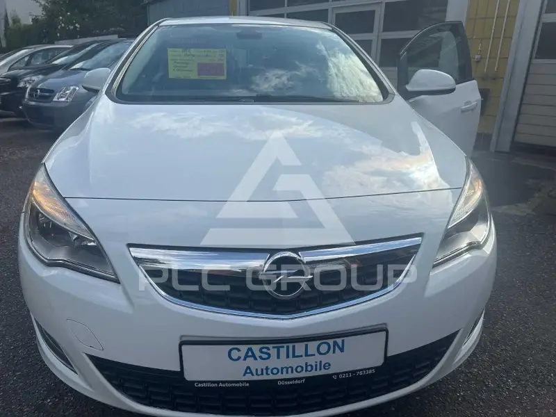 2011 Opel Astra