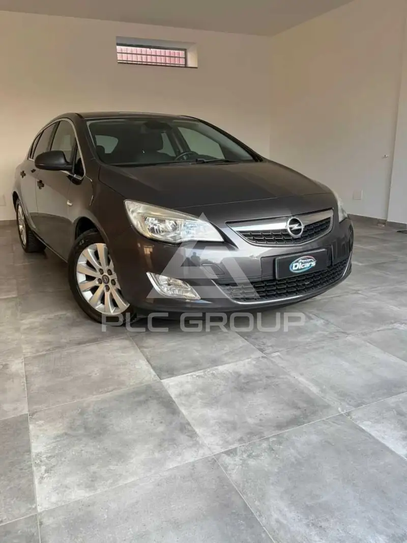 2011 Opel Astra