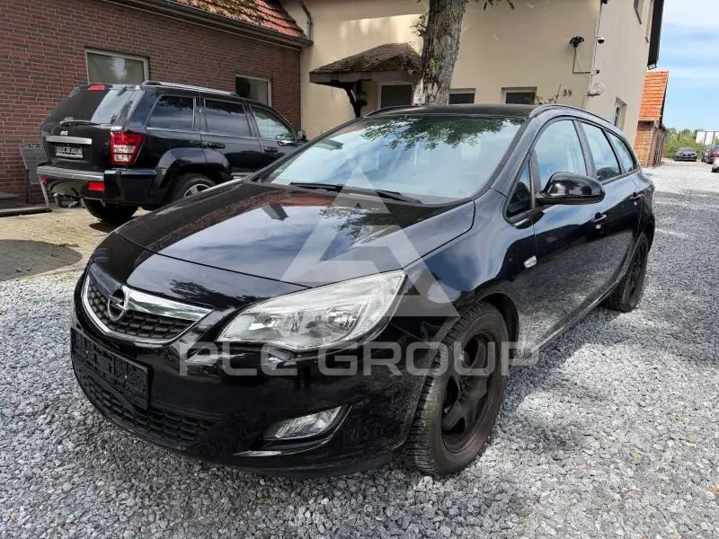 2011 Opel Astra