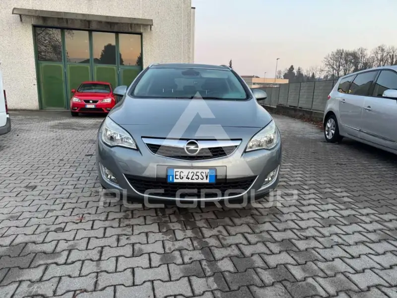 2011 Opel Astra