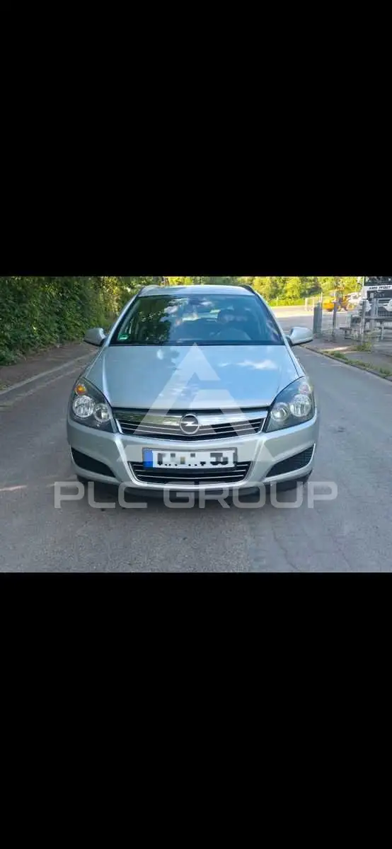 2011 Opel Astra