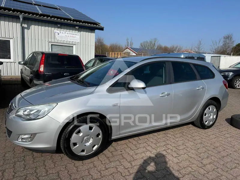2011 Opel Astra