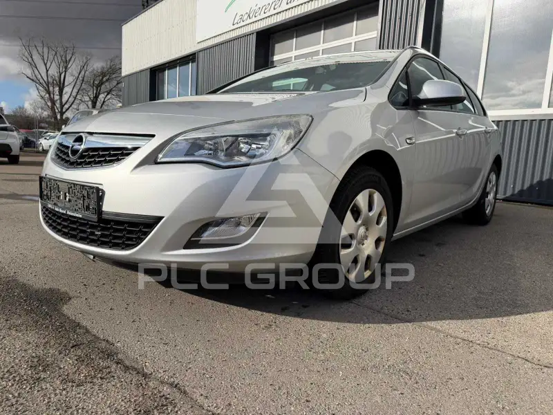 2011 Opel Astra