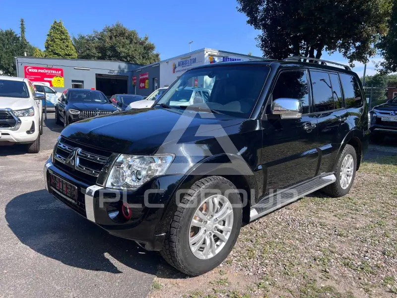 2012 Mitsubishi PAJARO