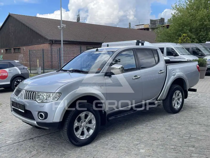 2012 Mitsubishi L200
