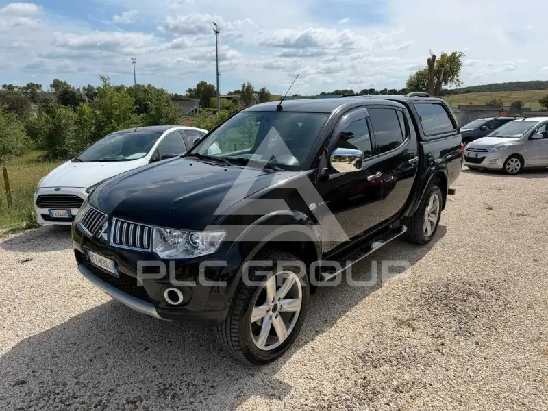 2012 Mitsubishi L200