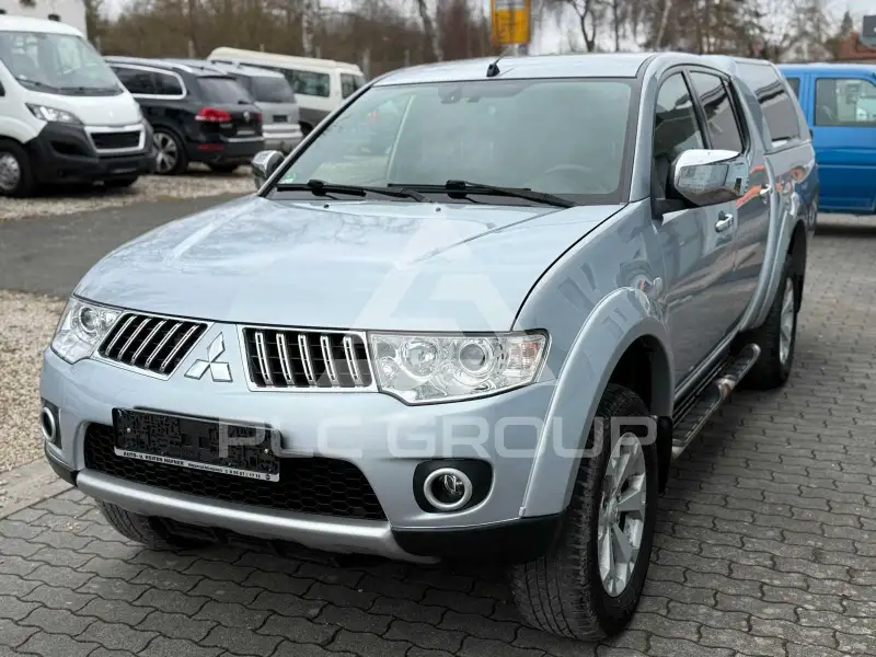 2012 Mitsubishi L200