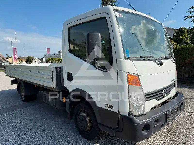 2012 Nissan CABSTAR