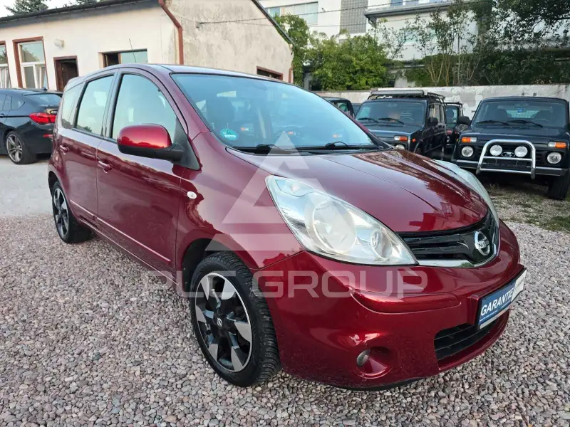 2012 Nissan Note