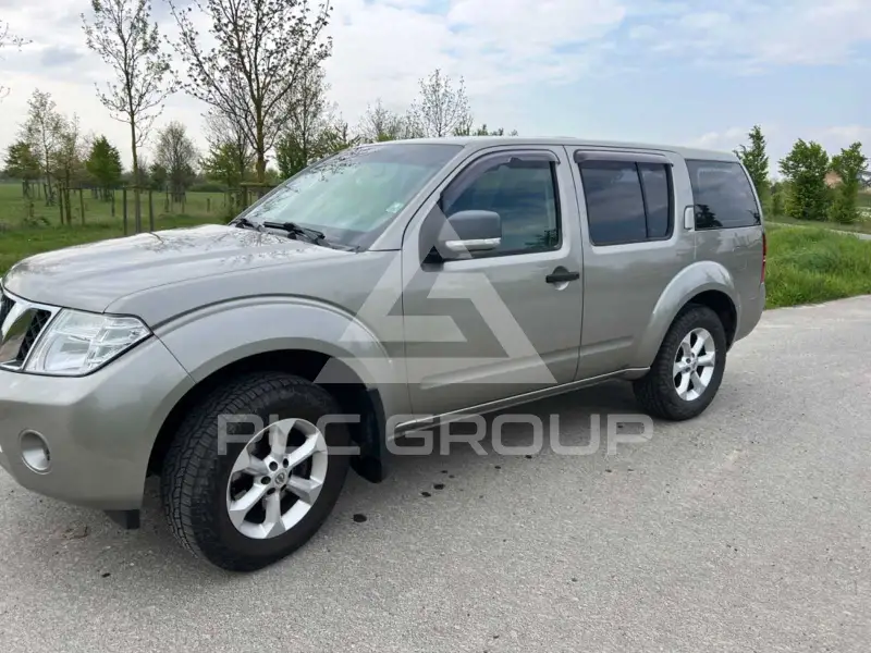 2012 Nissan PATHFINDER