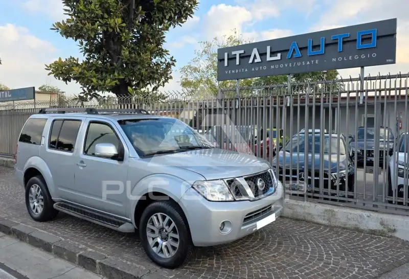 2012 Nissan PATHFINDER