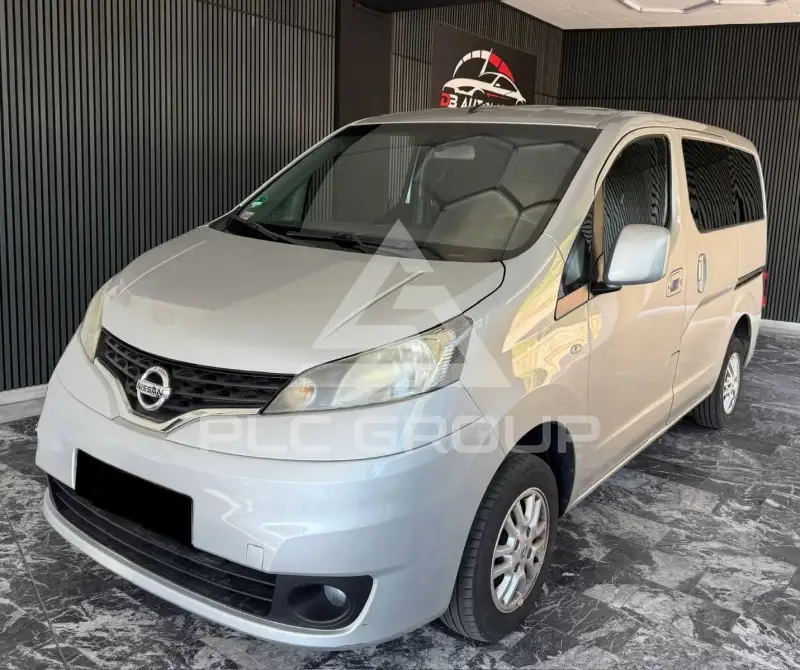 2012 Nissan NV 200