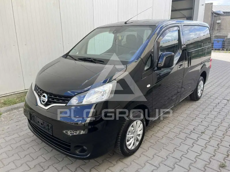 2012 Nissan NV 200