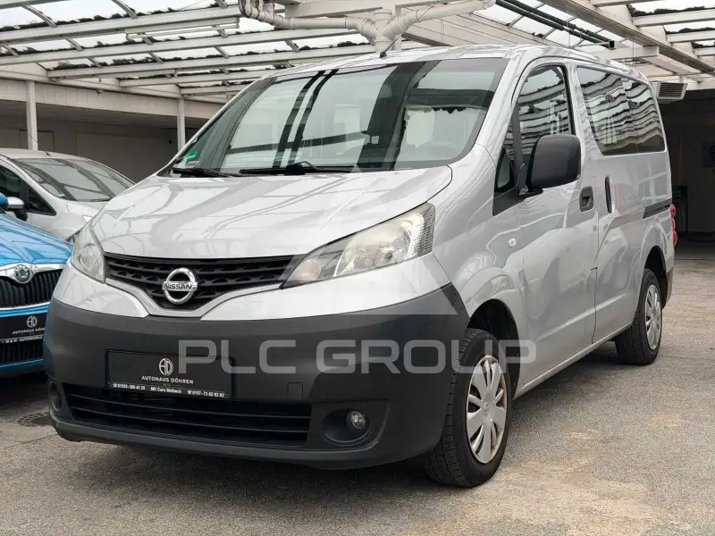 2012 Nissan NV 200