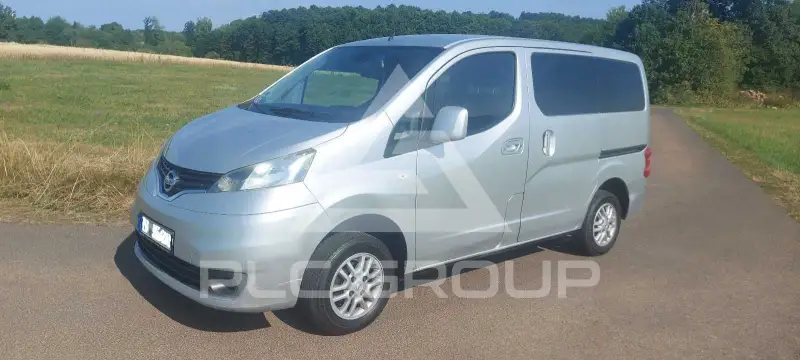 2012 Nissan NV 200