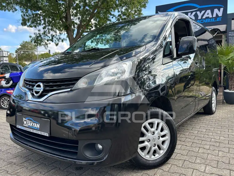 2012 Nissan NV 200