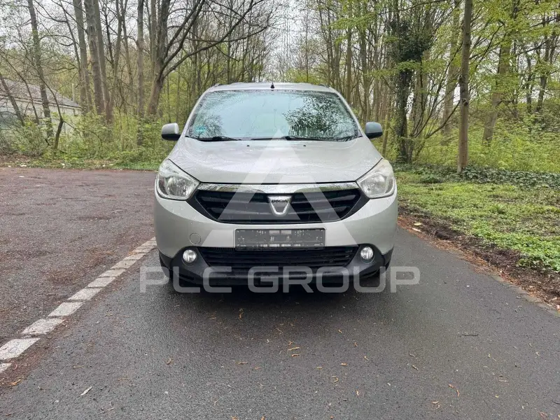 2012 Dacia Lodgy