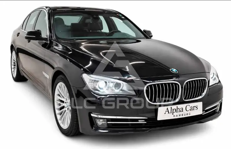 2012 BMW 740