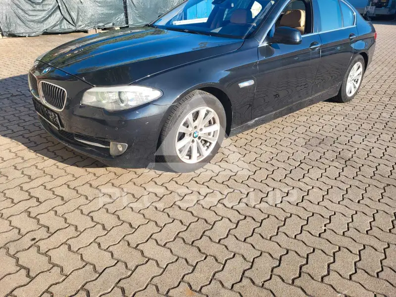 2012 BMW 530