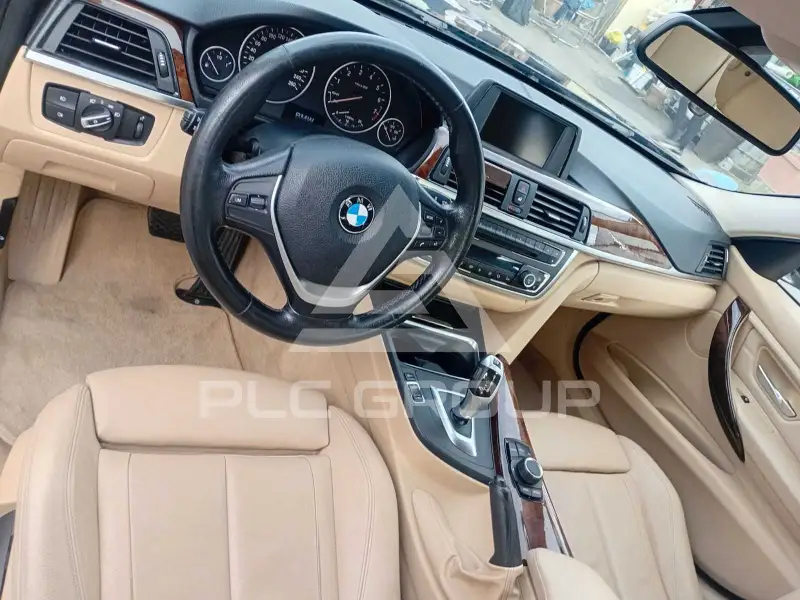2012 BMW 328