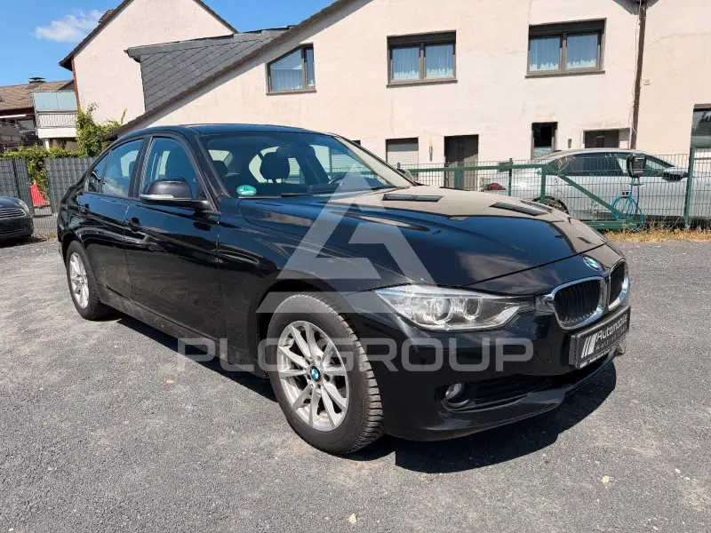 2012 BMW 320